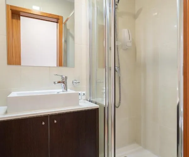 Apartamento Bright Quiet Flats W/ Terrace