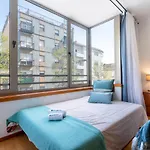 Apartment Bright Quiet Flats W/ Terrace