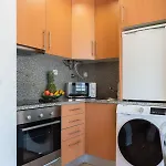 Bright Quiet Flats W/ Terrace Apartment