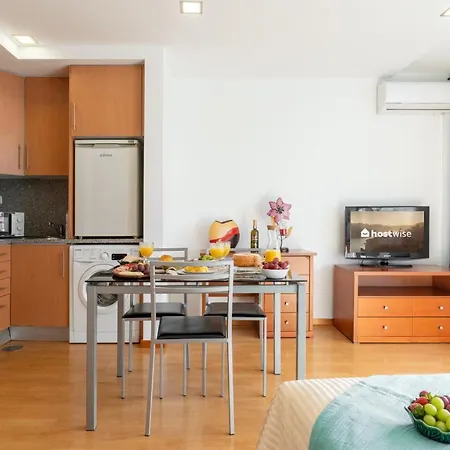 Apartment Bright Quiet Flats W/ Terrace *