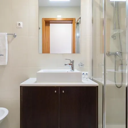 Apartman Bright Quiet Flats W/ Terrace