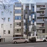 Bright Quiet Flats W/ Terrace *